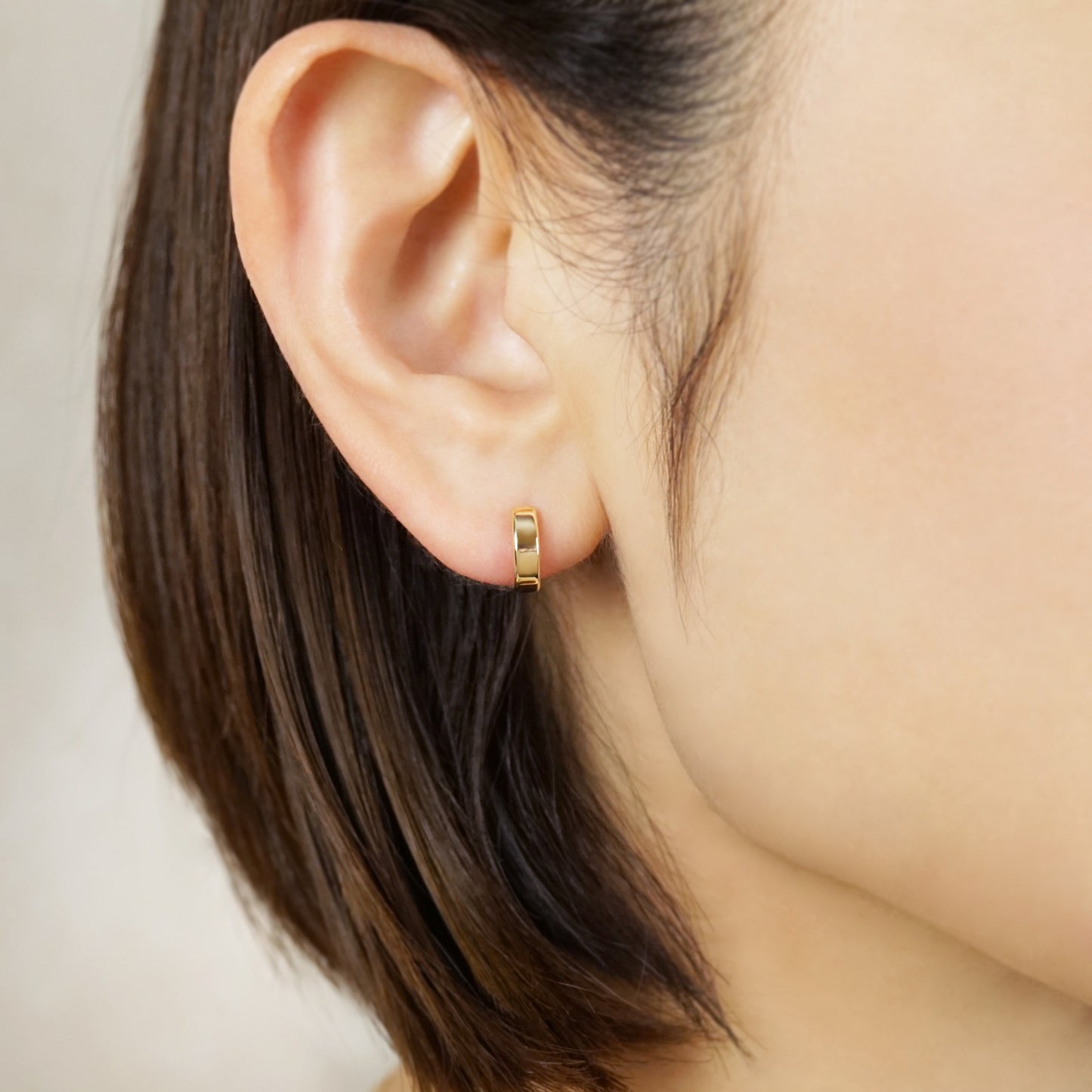 10K Basic Hoop Earrings (Yellow Gold) - Model Image