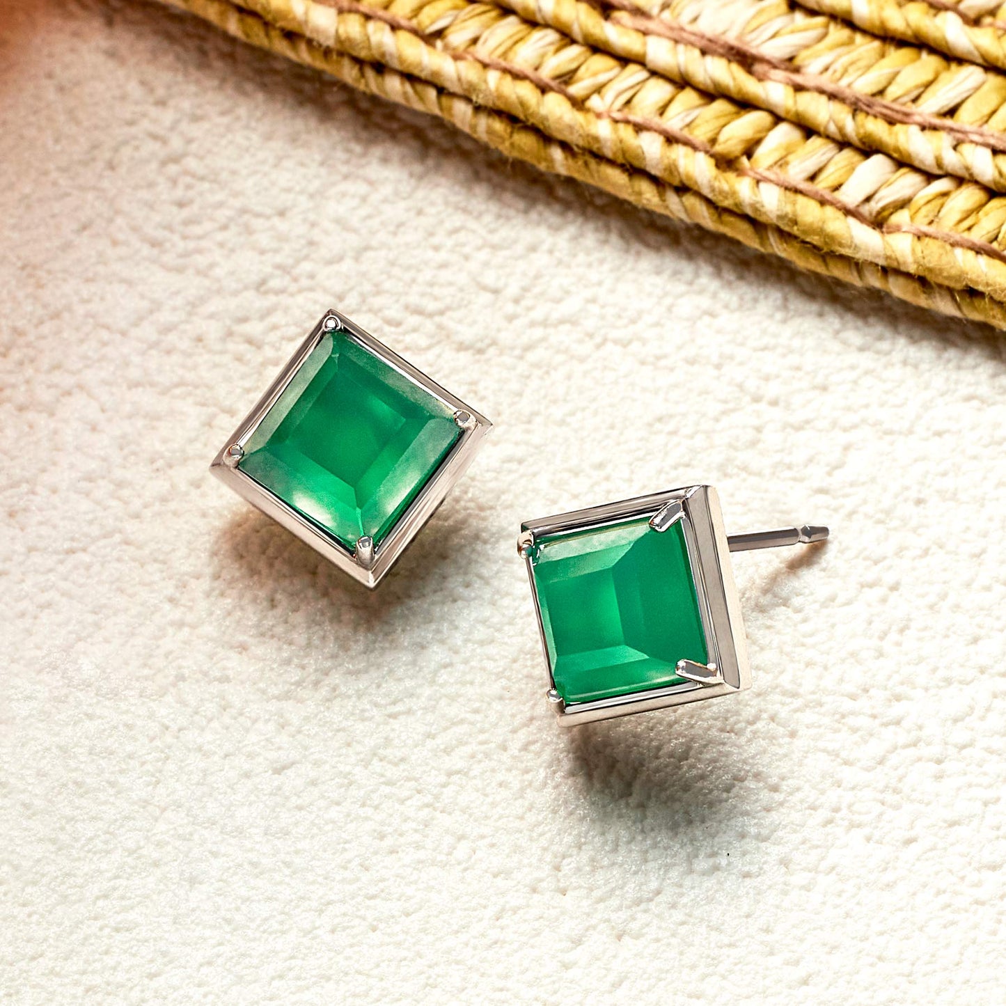925 Sterling Silver Green Onyx Earrings [Verde Breeze] - Product Image