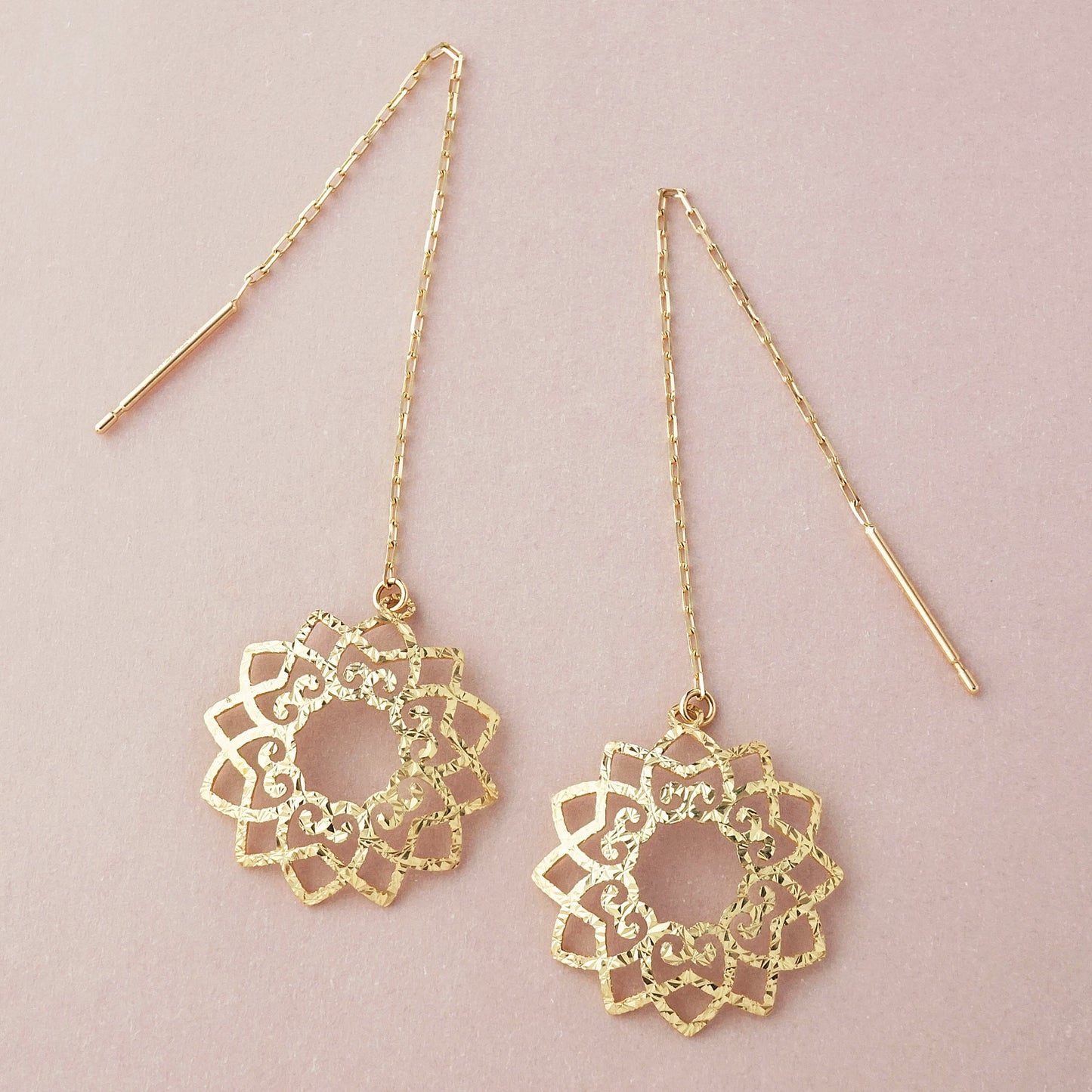 10K Openwork Heart Wreath Threader Earrings (Yellow Gold) - Product Image