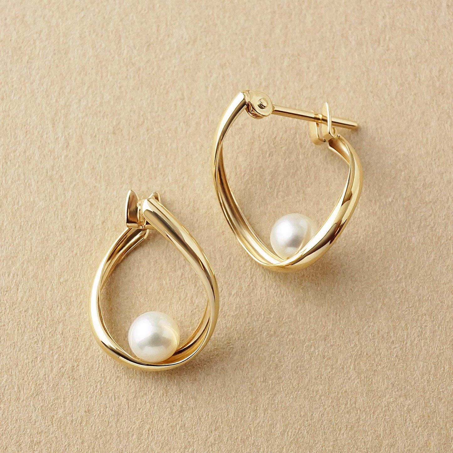 10K Pearl Twisted Hoop Earrings (Yellow Gold) - Product Image