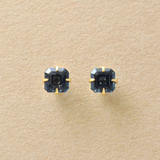 [Second Earrings] 18K London Blue Topaz Earrings (Yellow Gold) - Product Image