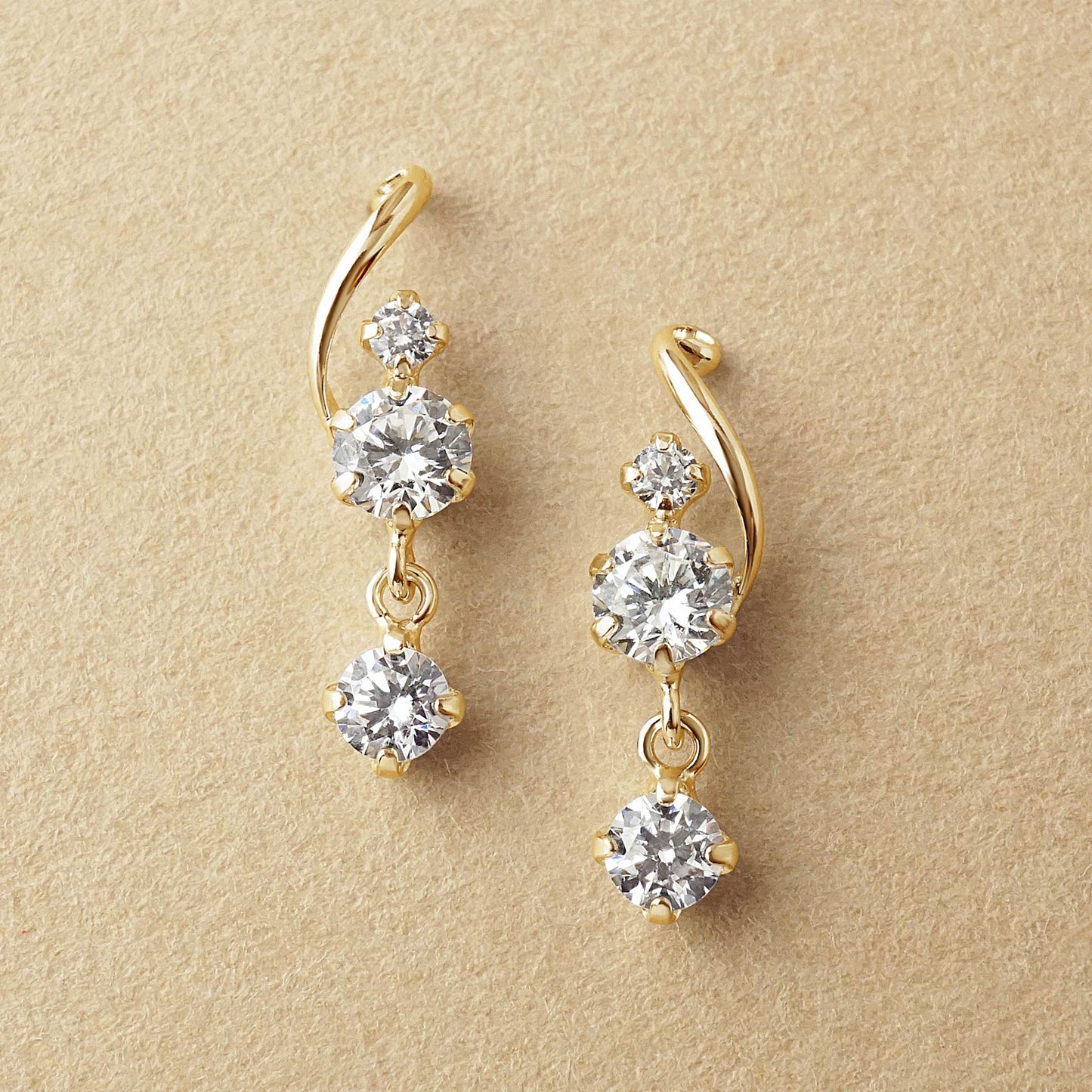 10K Twisted Line Swinging Earrings (Yellow Gold) - Product Image