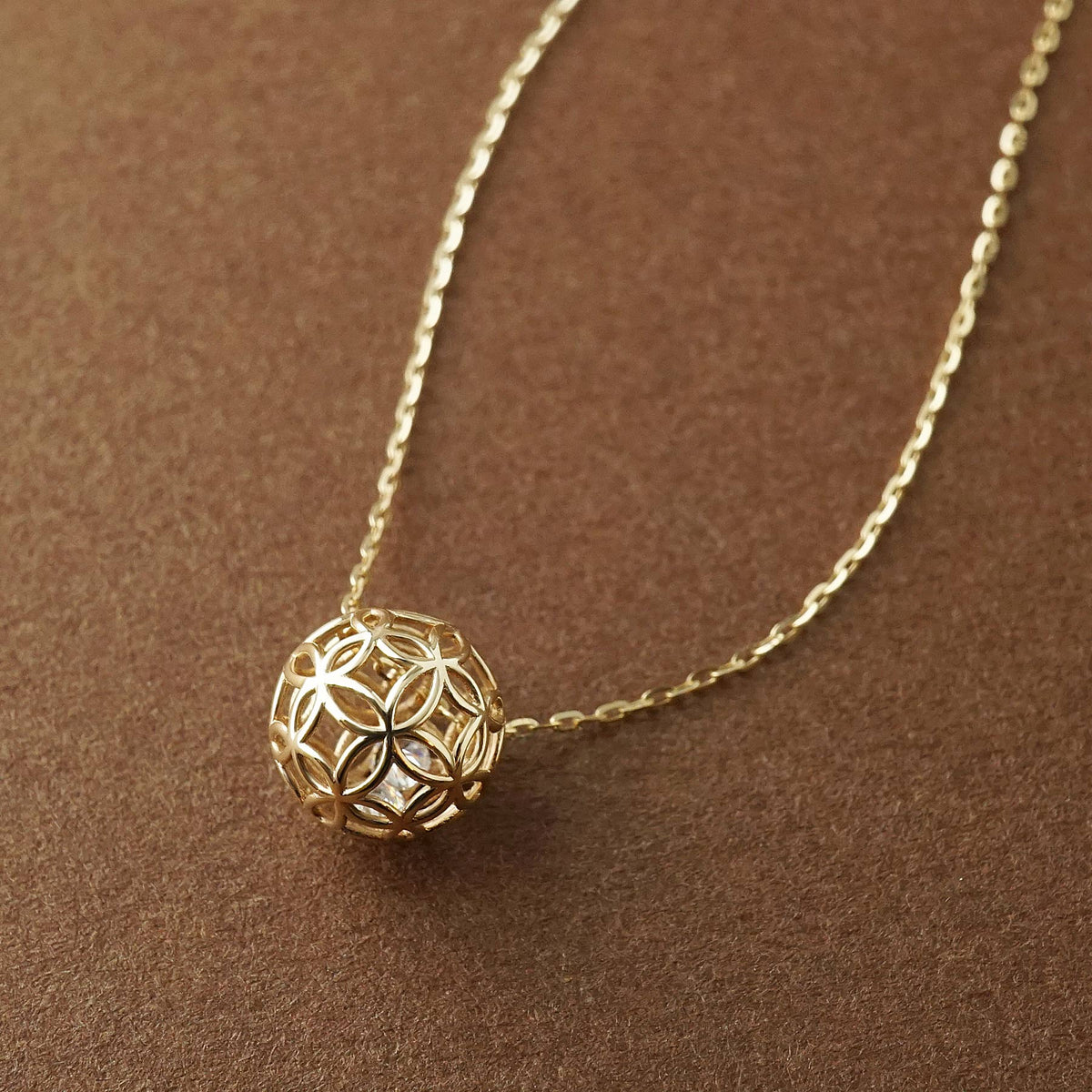 [Pannier] 10K Flower Basket Necklace (Yellow Gold) - Product Image