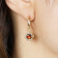 [Debut] 10K Triplet Stone Charms [Splendor] (Large Link) (Yellow Gold) - Model Image