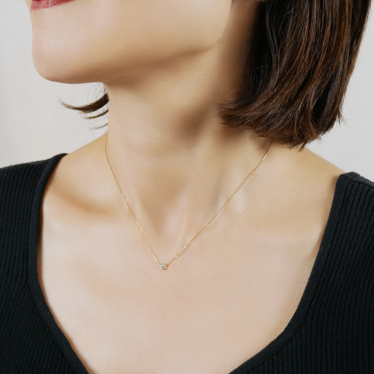10K Diamond Flower Pave Necklace S (Yellow Gold) - Model Image