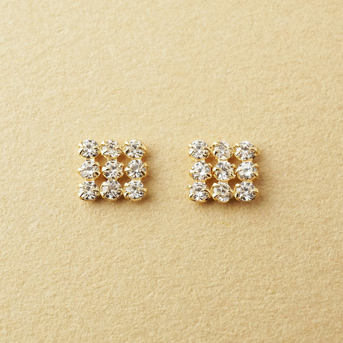 10K 9-Stone Square Stud Earrings (Yellow Gold) - Product Image