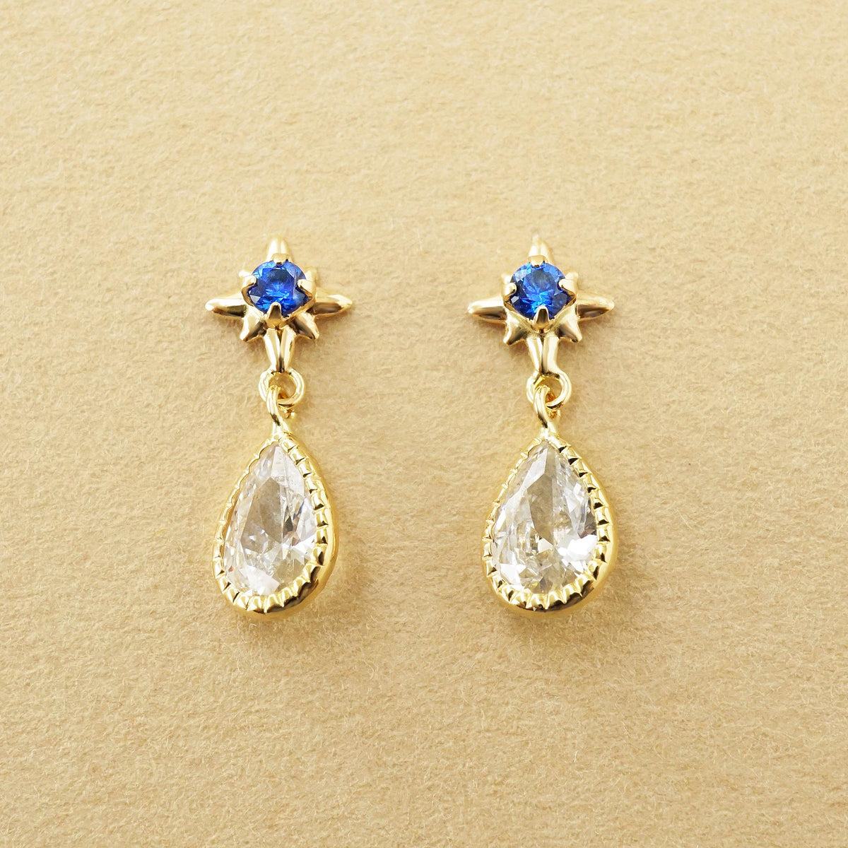 10K Star Swinging Dew Drop Earrings (Yellow Gold) - Product Image