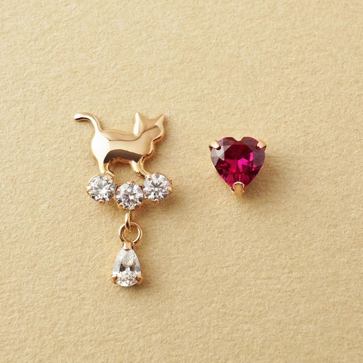 10K Heart Cat Earrings (Rose Gold / Yellow Gold) - Product Image