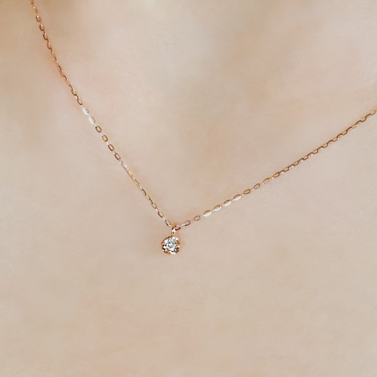[Limited Quantity] 10K Diamond Petit Solitaire Necklace (Yellow Gold) - Model Image