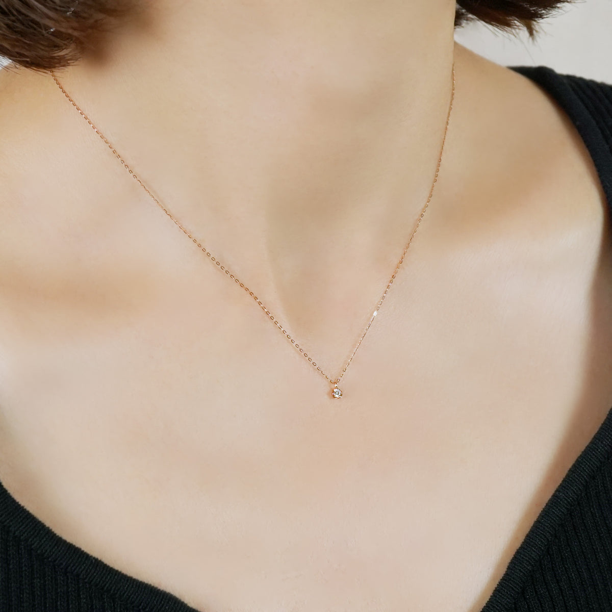 [Limited Quantity] 10K Diamond Petit Solitaire Necklace (Yellow Gold) - Model Image