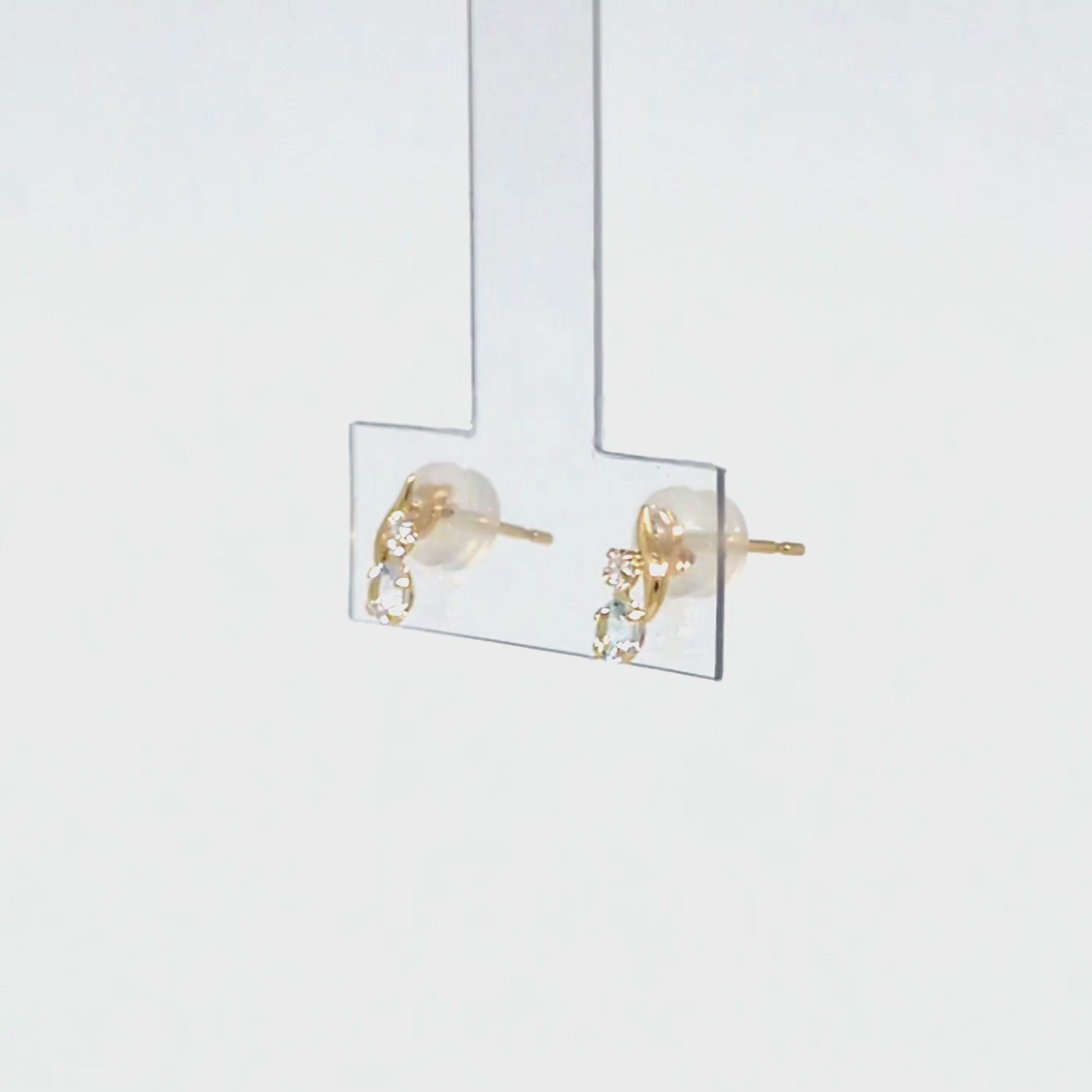 [WEB Exclusive] 10K Aquamarine Simple Earrings (Yellow Gold) - Product Video
