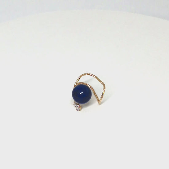10K Lapis Lazuli Moissanite Ear Cuff [Planet] (Yellow Gold) - Product Video