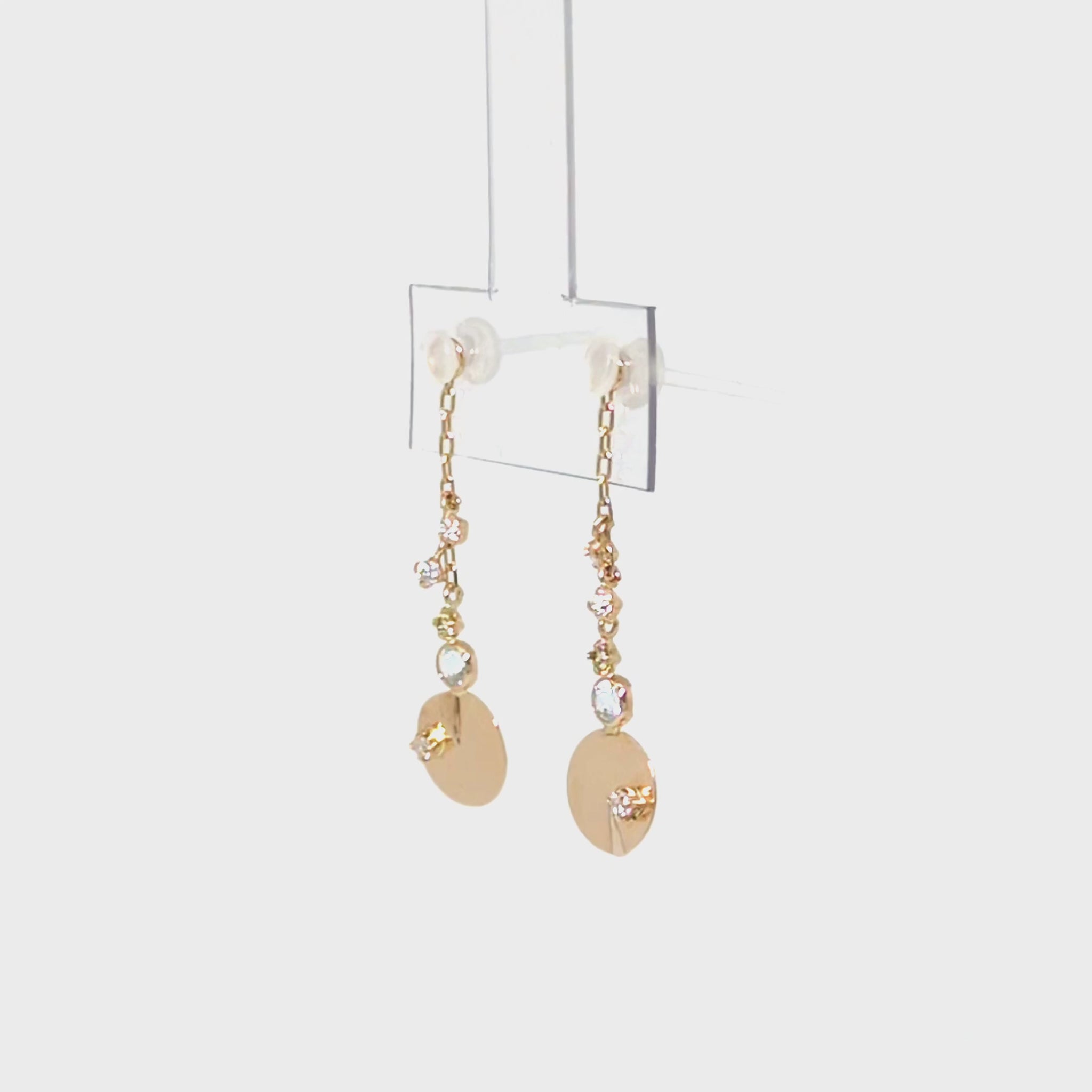 [Palette] 10K Moissanite Charms [Moon & Earth] (Yellow Gold) - Product Video