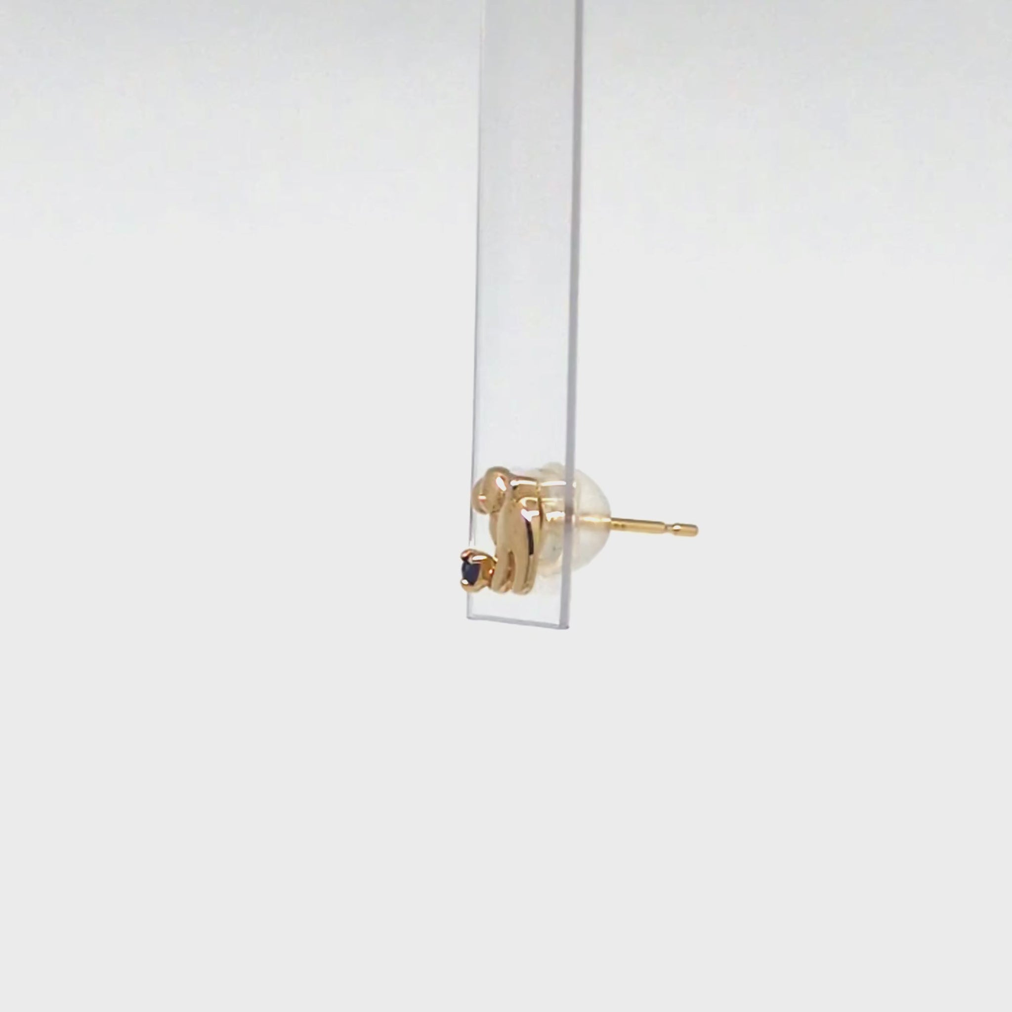 [Solo Earring] 18K/10K Poodle Single Earring (Yellow Gold) - Product Video