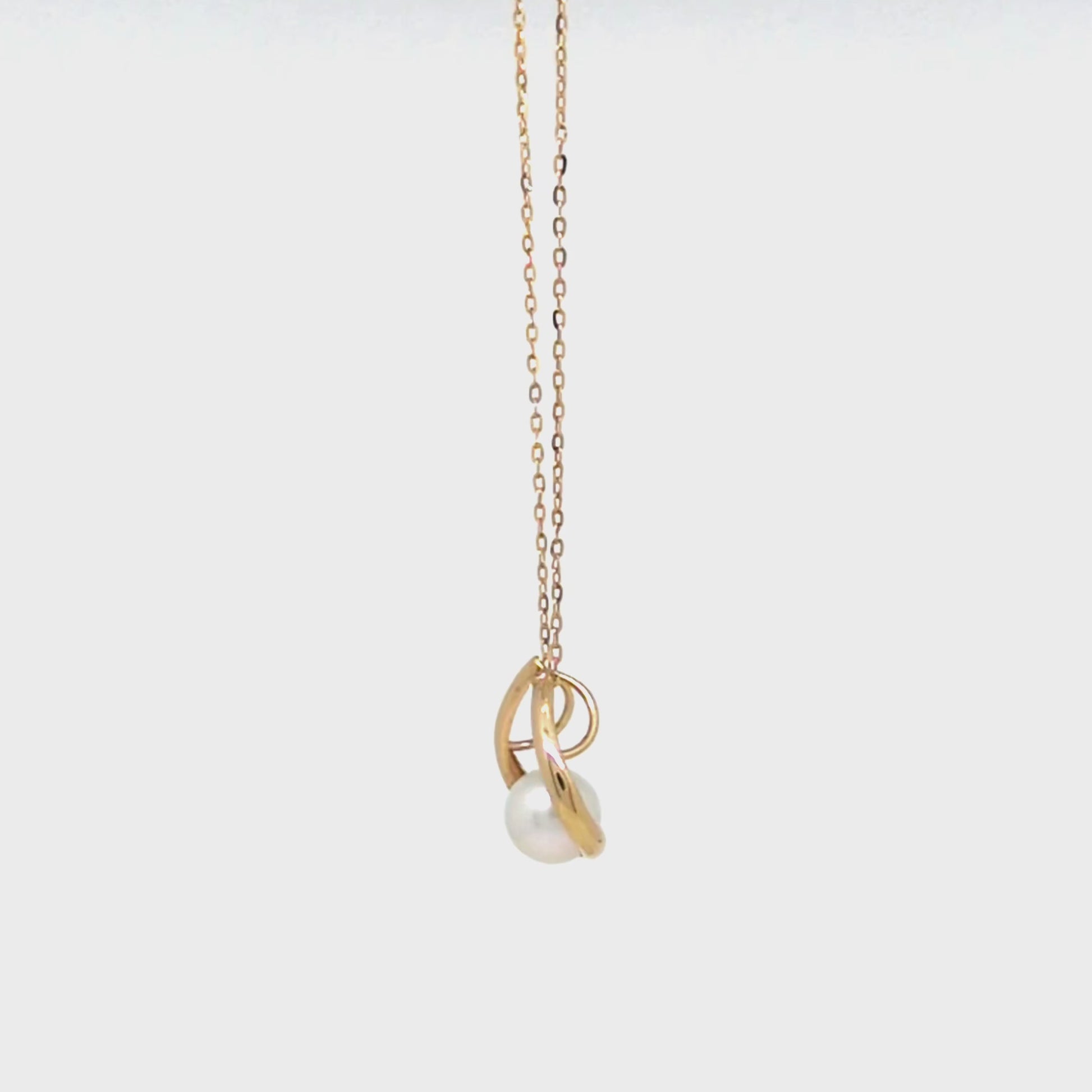 10K Dew Drop Design Akoya Pearl Necklace (Yellow Gold) - Product Video