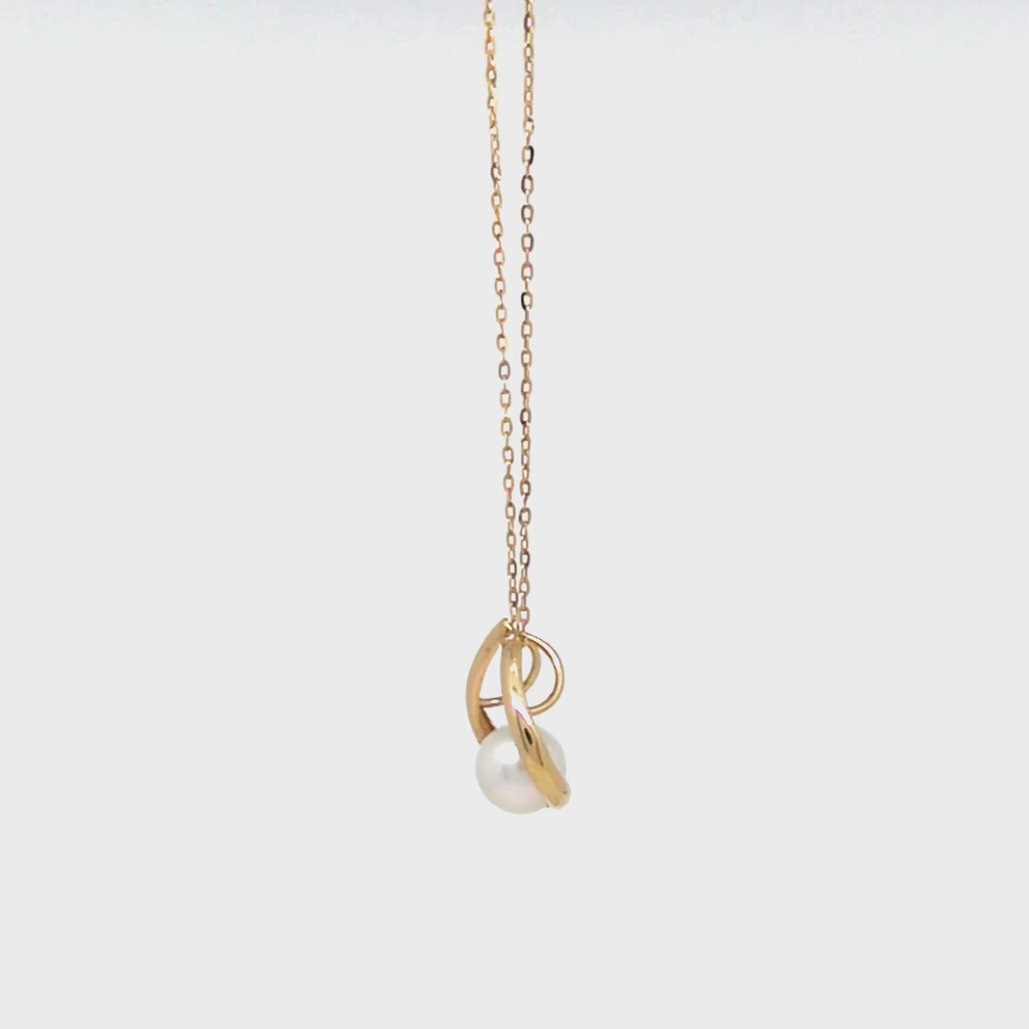 10K Dew Drop Design Akoya Pearl Necklace (Yellow Gold) - Product Video