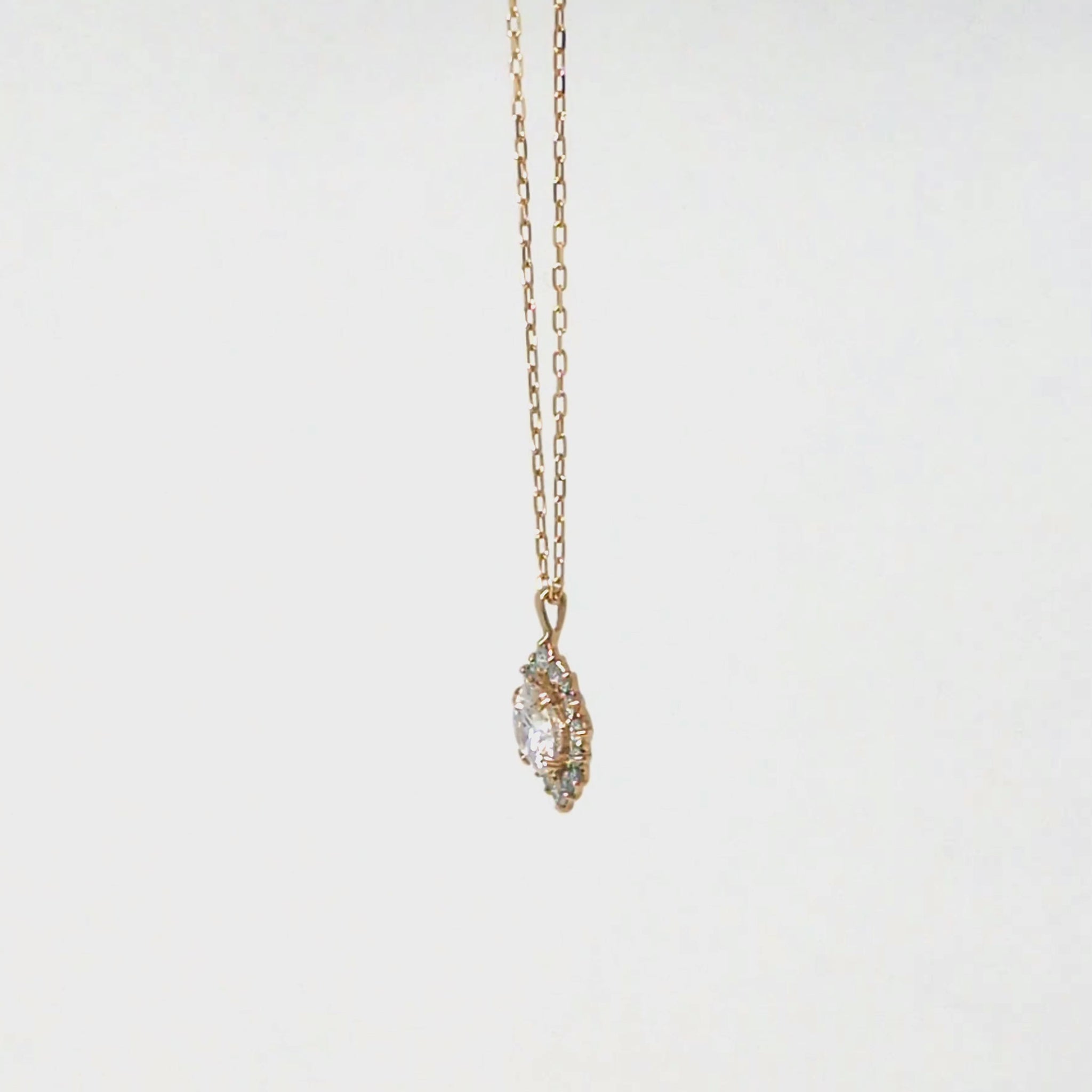 10K Moissanite Necklace [Birth of the Galaxy] (Large) (Yellow Gold) - Product Video