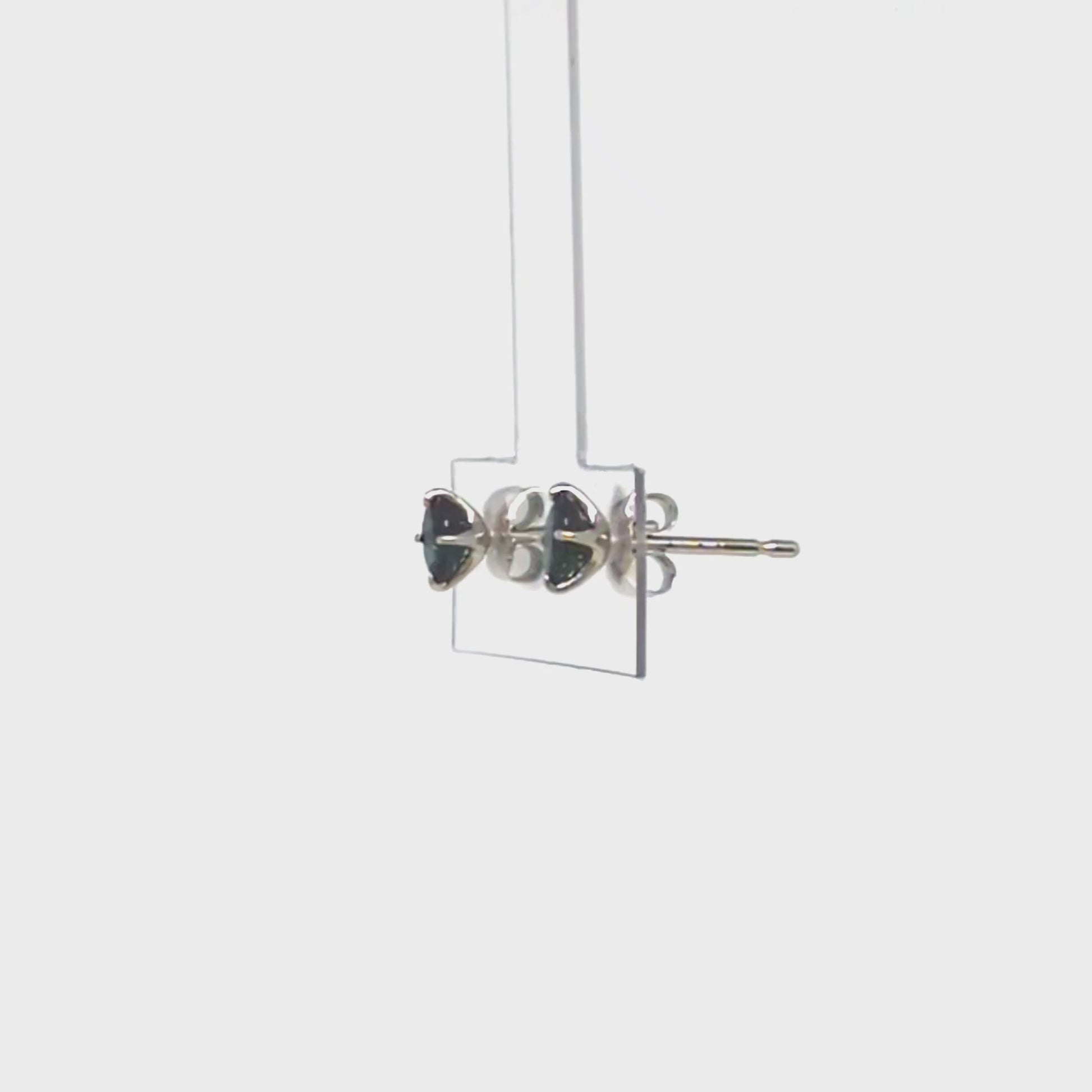 [Limited Quantity] [Second Earrings] Platinum Blue Sapphire Earrings - Product Video