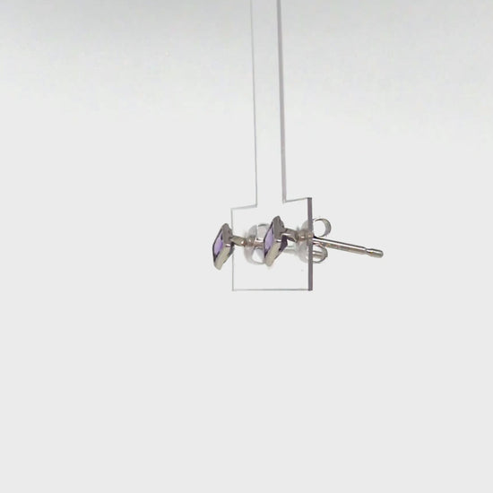 [Second Earrings] Platinum Amethyst Square Cut Earrings - Product Video