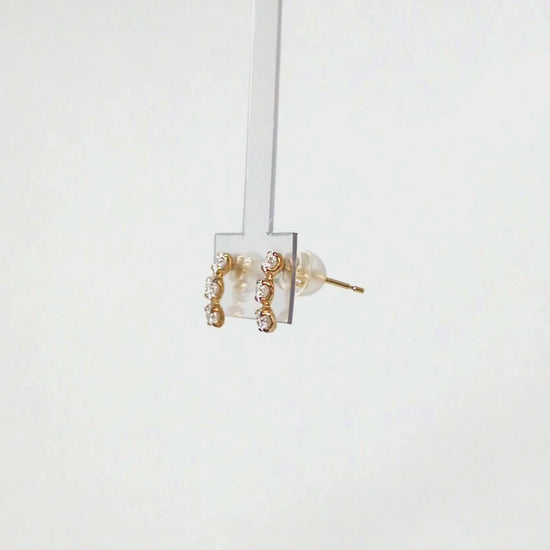 18K/10K Moissanite Trilogy Earrings (Yellow Gold) - Product Video