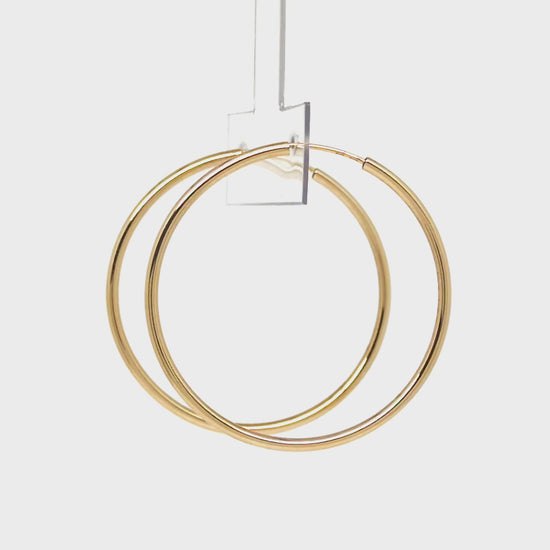 10K Seamless Pipe Hoop Earrings [32mm] (Yellow Gold) - Product Video