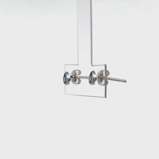 [Second Earrings] Platinum London Blue Topaz Dew Drop Earrings - Product Video