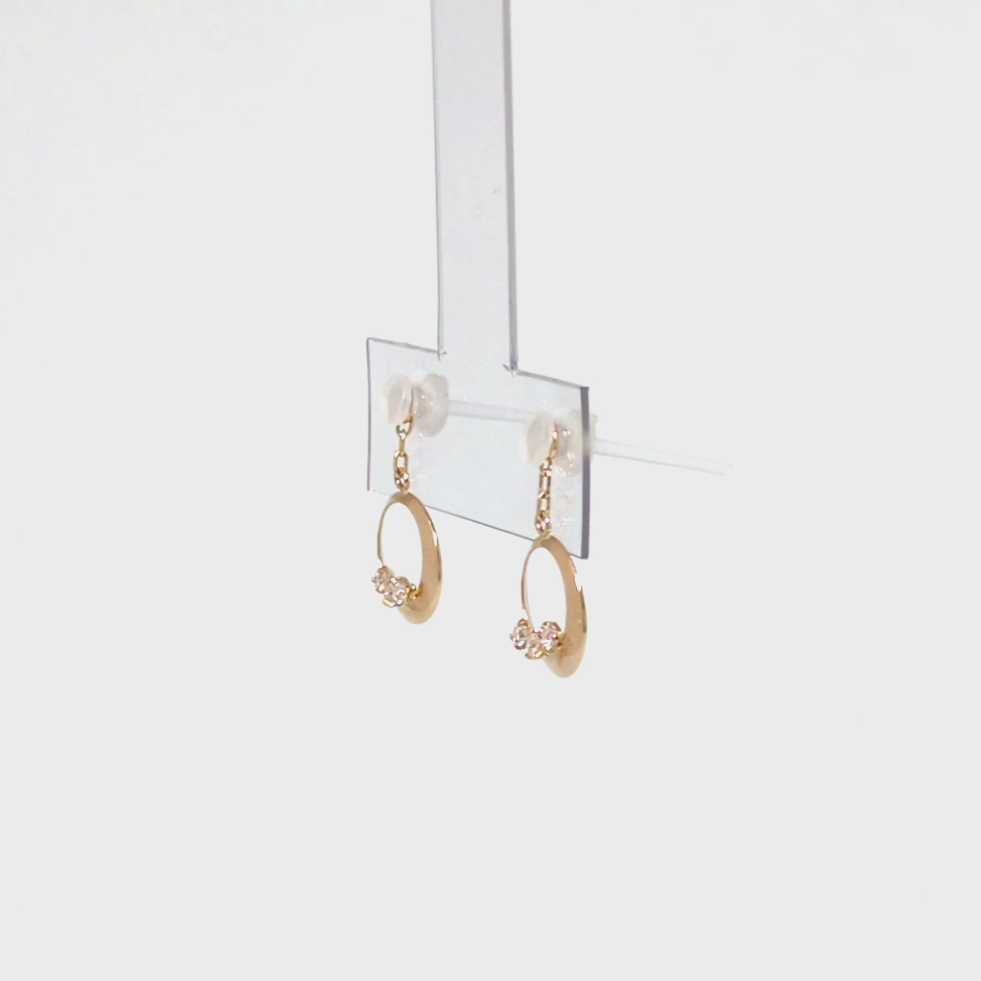[Palette] 10K Moissanite Charms [Star Stream] (Yellow Gold) - Product Video