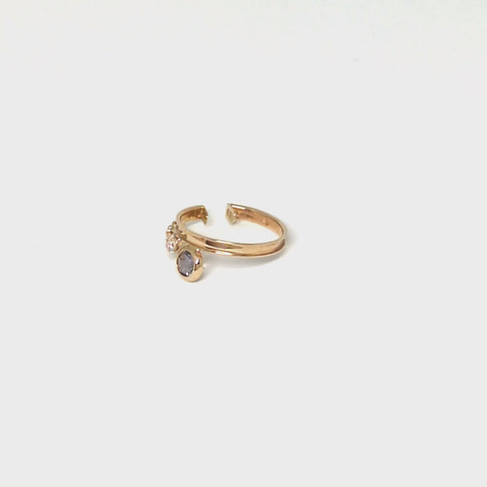 10K Iolite Moissanite Ear Cuff [Celestial Bodies] (Yellow Gold) - Product Video