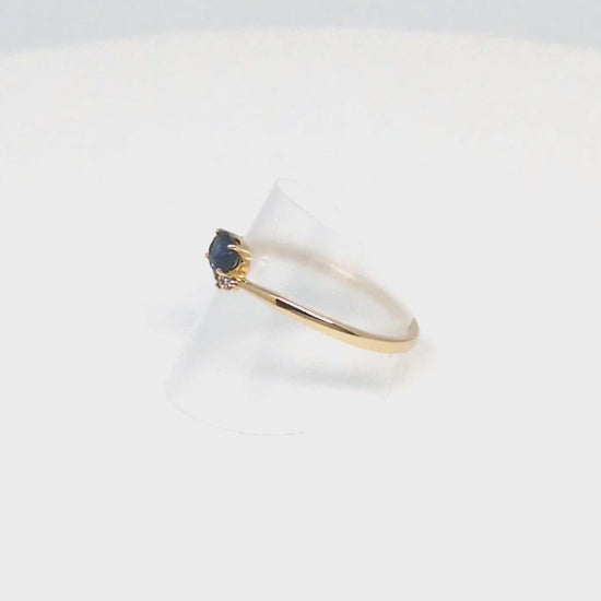 10K Sapphire Oval Ring (Yellow Gold) - Product Video
