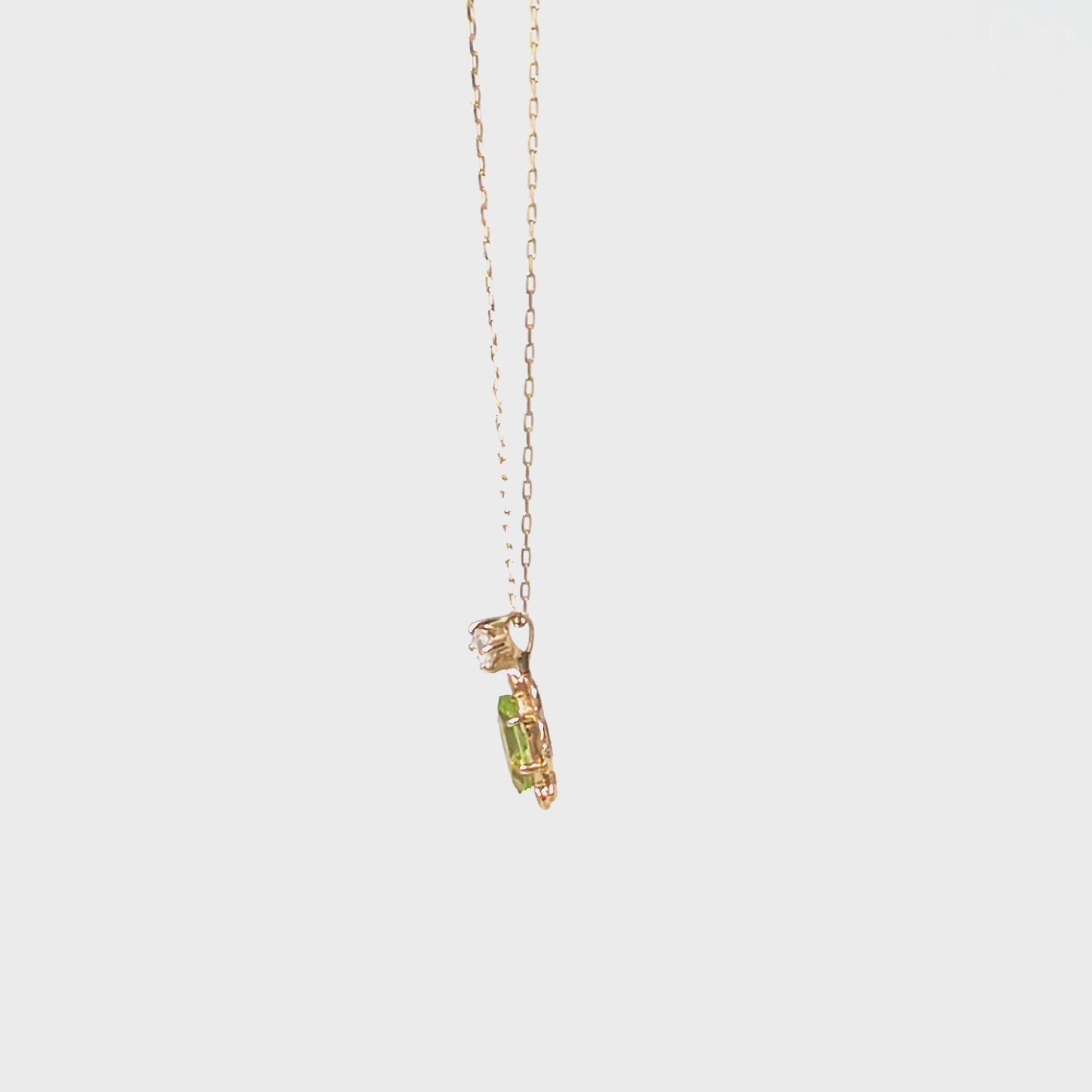 10K Peridot Moissanite Necklace [Nebula] (Yellow Gold) - Product Video