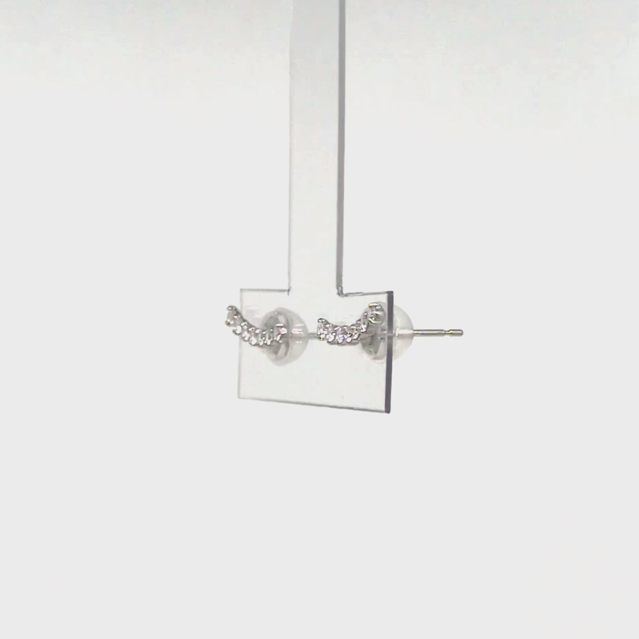 14K/10K Moissanite Meteor Lace Earrings (White Gold) - Product Video