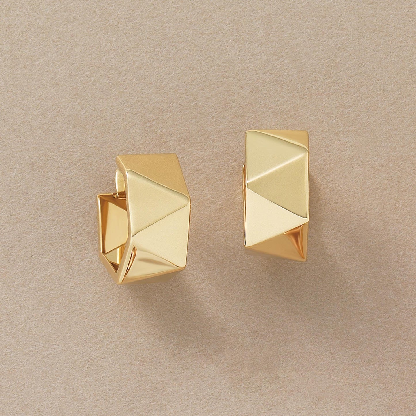 18K/10K Yellow Gold Geometry Hoop Earrings - Product Image