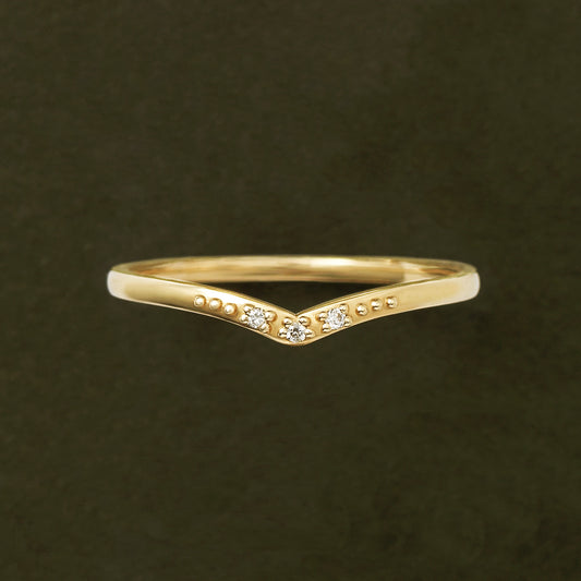 10K Yellow Gold V-Line Milgrain 3-Stone Diamond Ring - Product Image