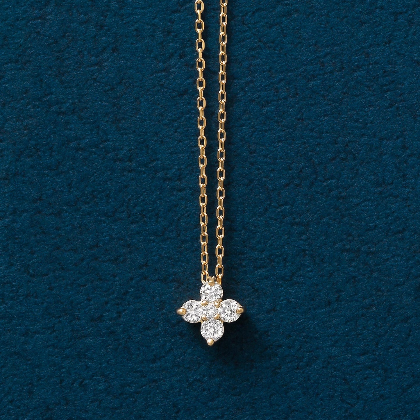 18K Yellow Gold Diamond Flower Necklace - Product Image
