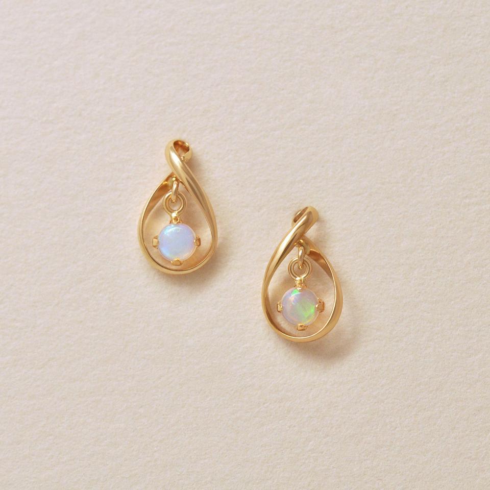 18K/10K Yellow Gold Opal Stud Earrings - Product Image
