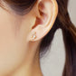 [Airy Clip-On Earrings] Freshwater Pearl Teardrop Earrings (10K Yellow Gold) - Model Image