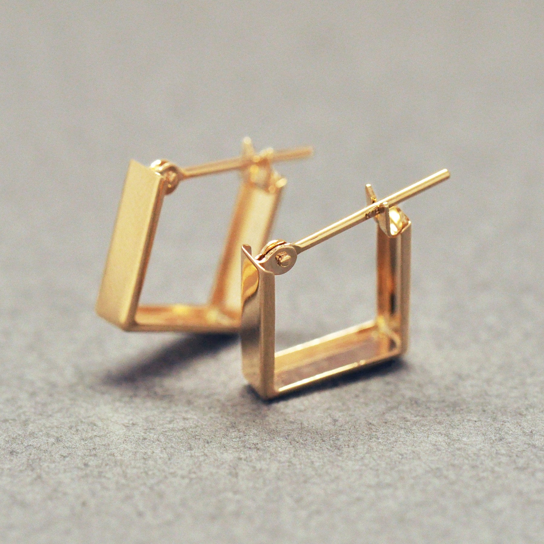 10K Yellow Gold Square Bridge Earrings - Product Image