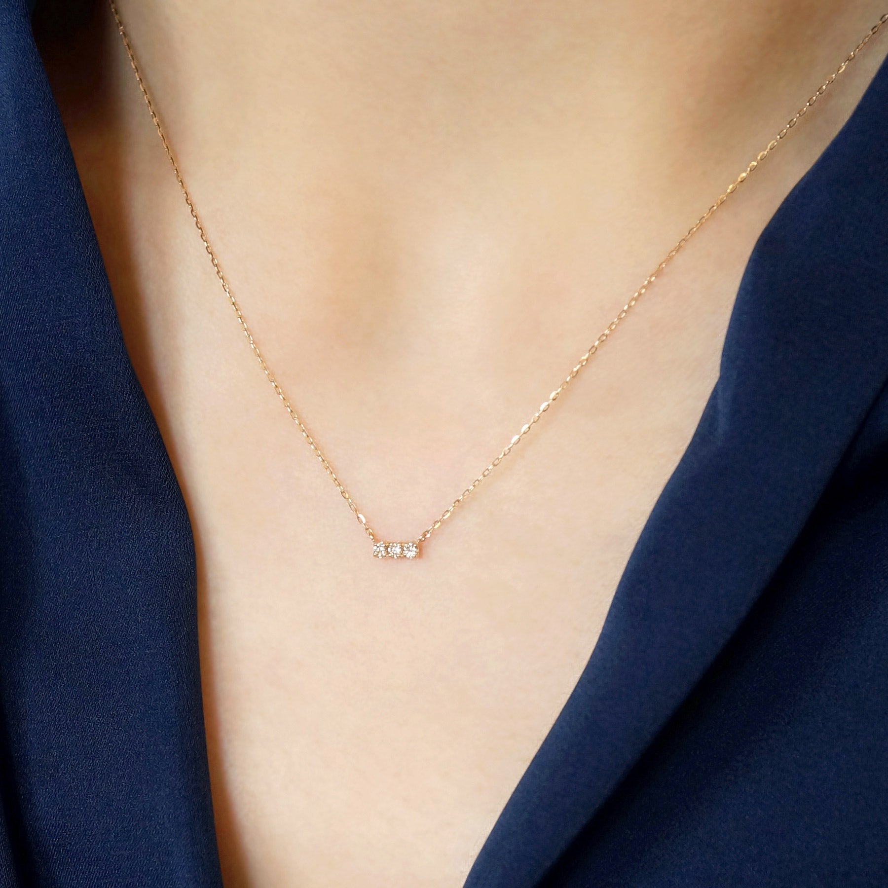 10K Yellow Gold Diamond 3-Stone Necklace - Model Image