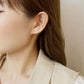 [Second Earrings] Platinum Diamond Single Earring - Model Image