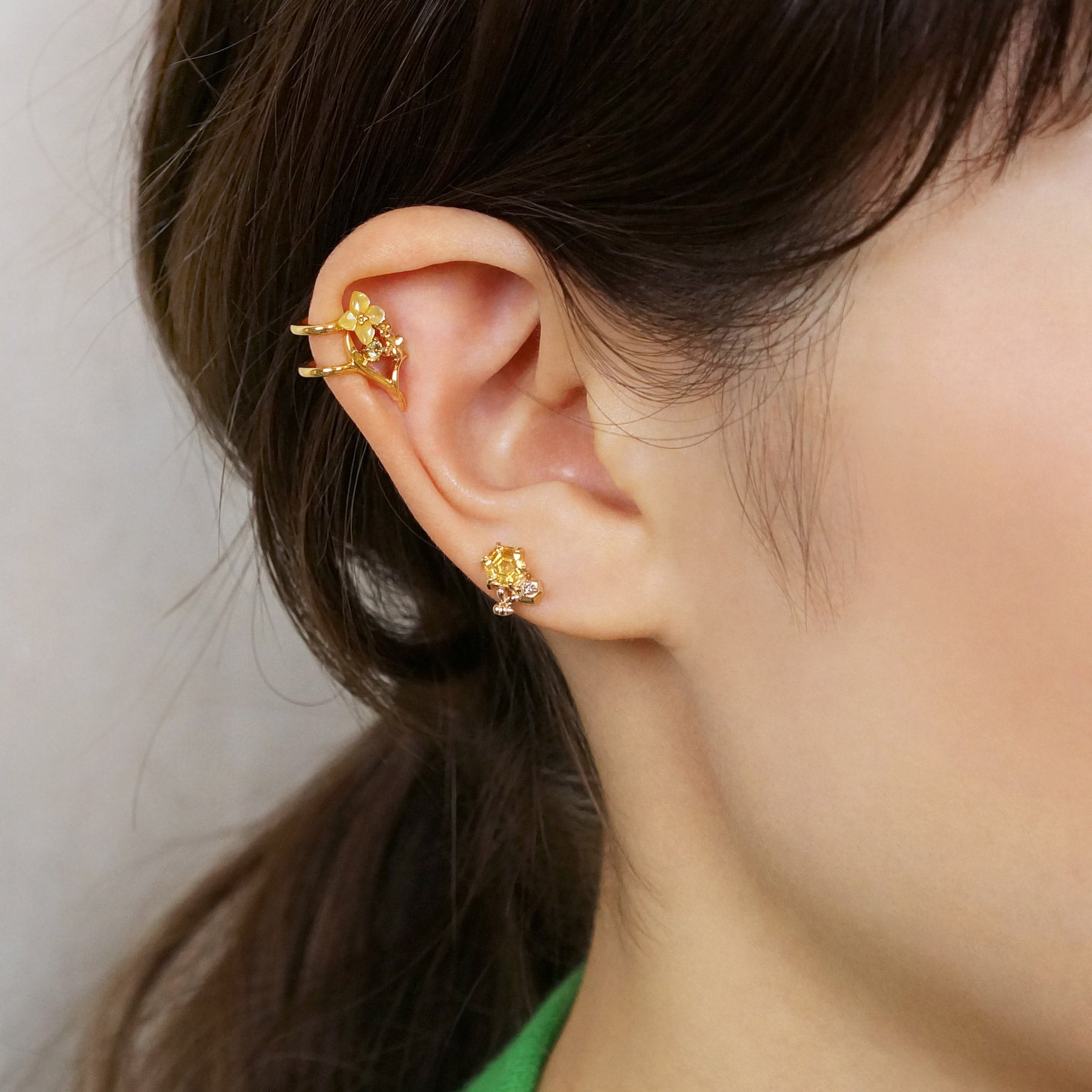 [GARDEN] 925 Sterling Silver Yellow Shell Rape Blossoms Ear Cuff - Model Image