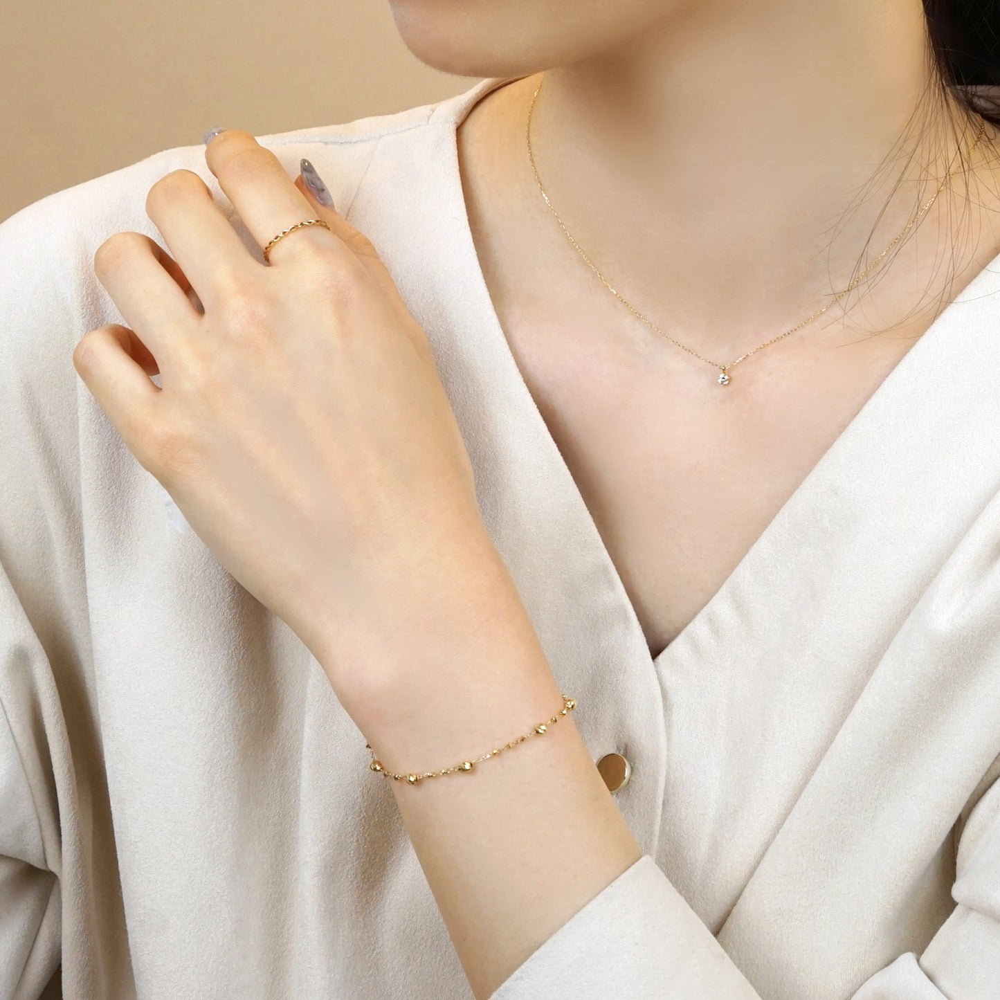 18K Yellow Gold Sparkly Bracelet - Model Image