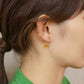 [GARDEN] 18K/10K Honeybee Swinging Single Earring (Yellow Gold) - Model Image