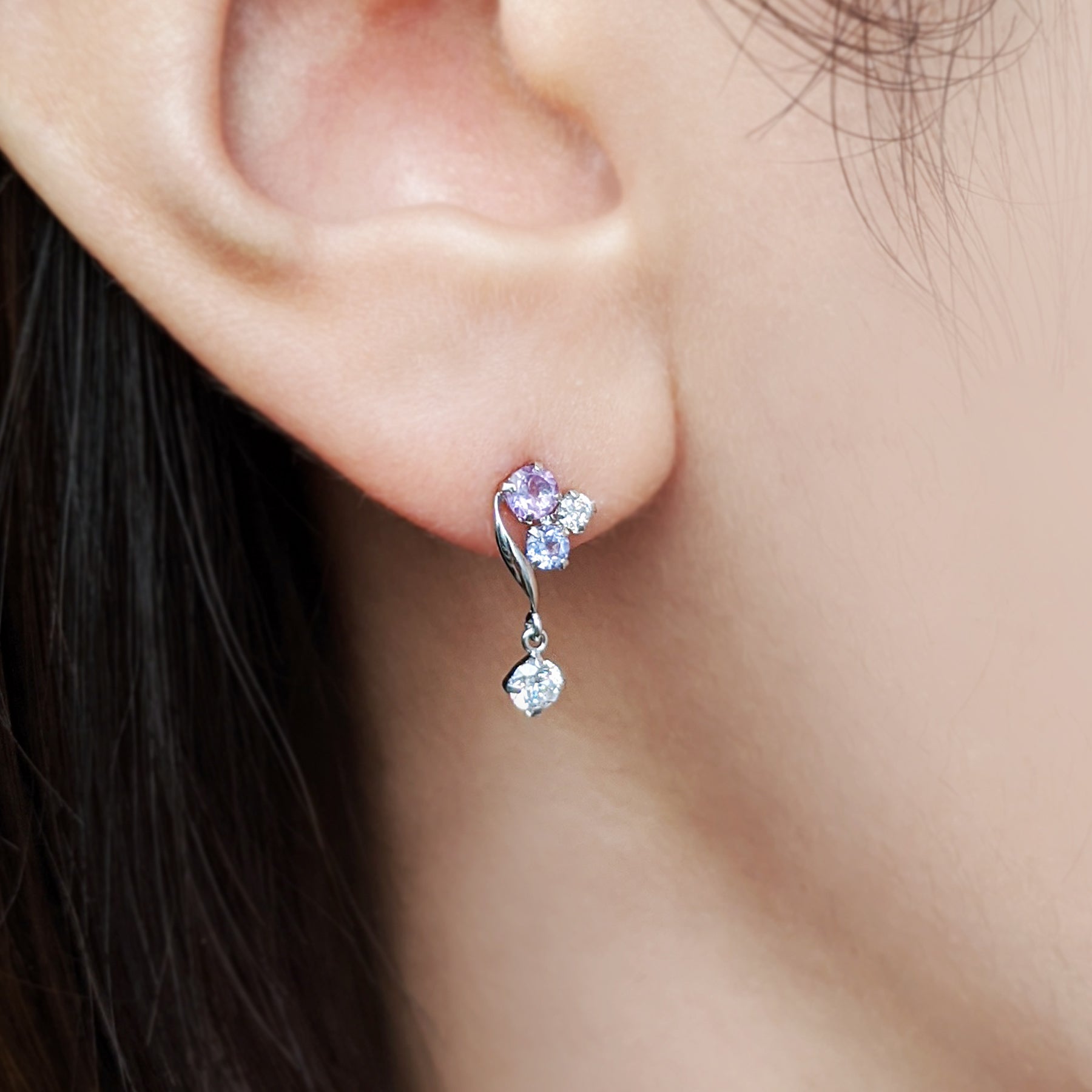 18K / 10K White Gold Colored Stone Swinging Earrings - Model Image