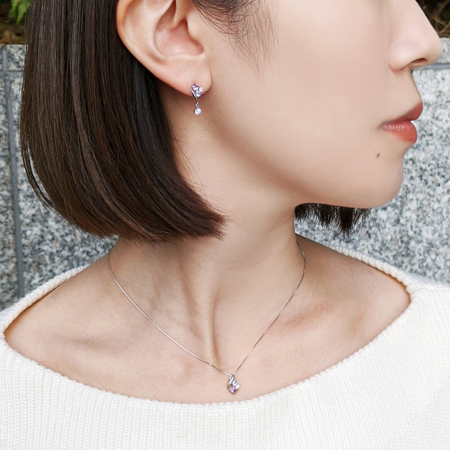 18K / 10K White Gold Colored Stone Swinging Earrings - Model Image