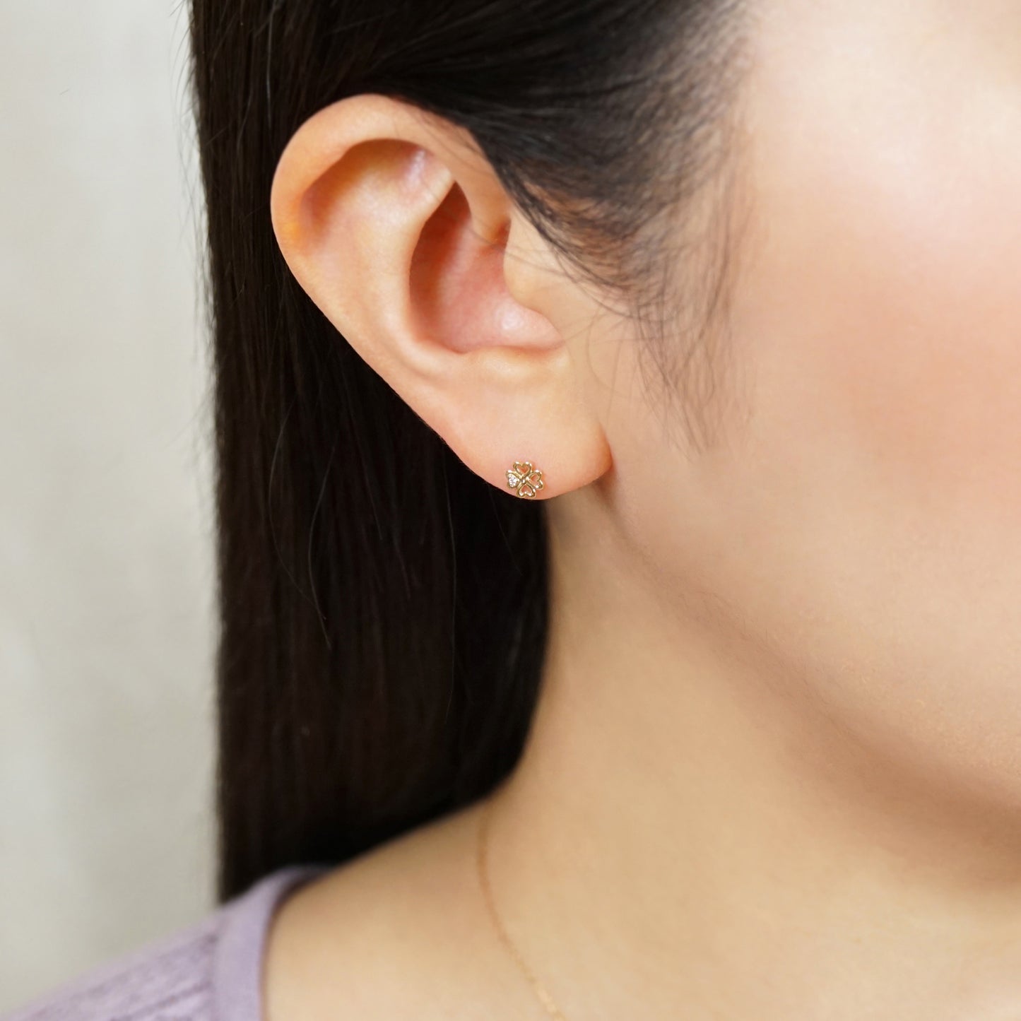 18K/10K Diamond Petit Clover Earrings (Yellow Gold) - Model Image