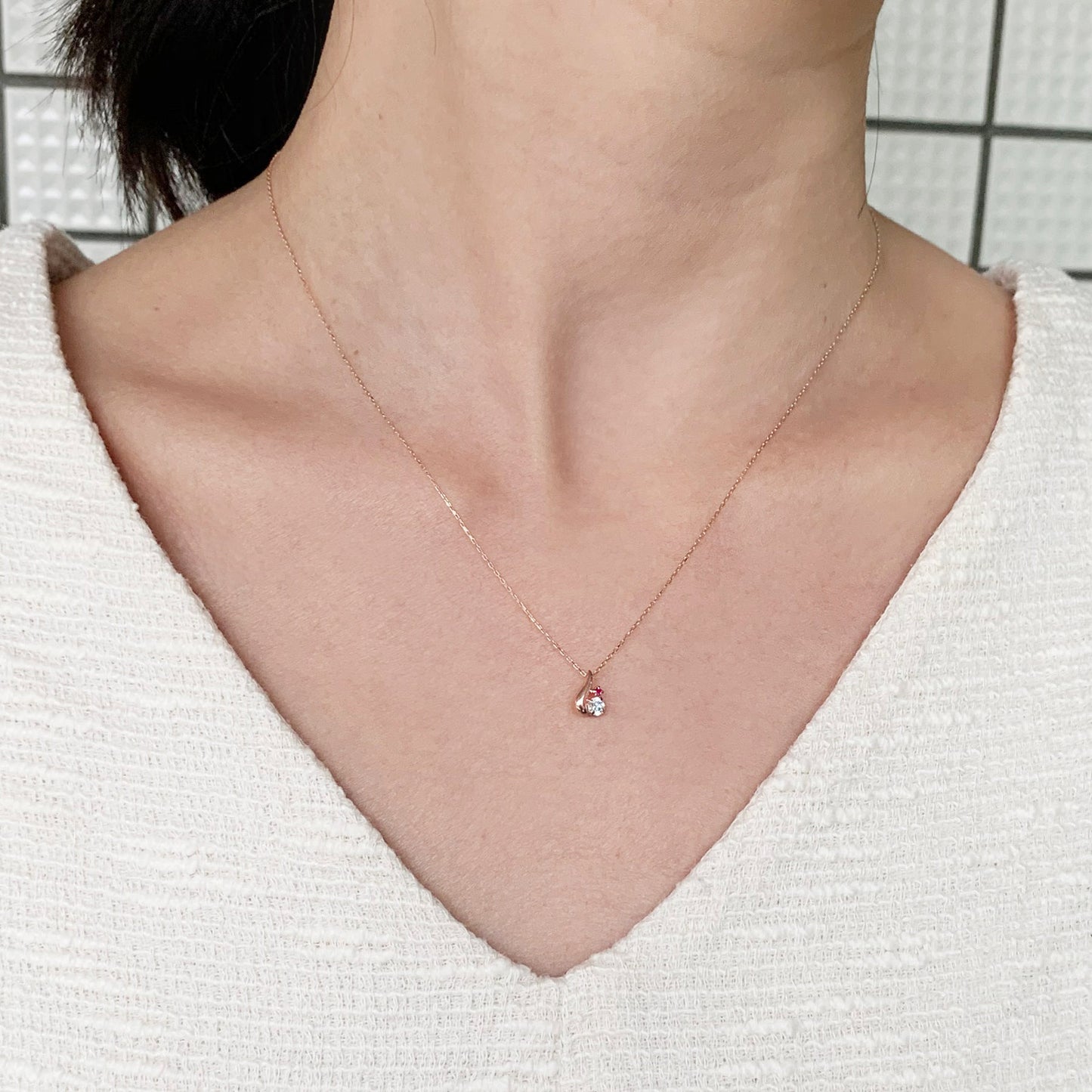 Simple Drop Necklace (Rose Gold) - Model Image