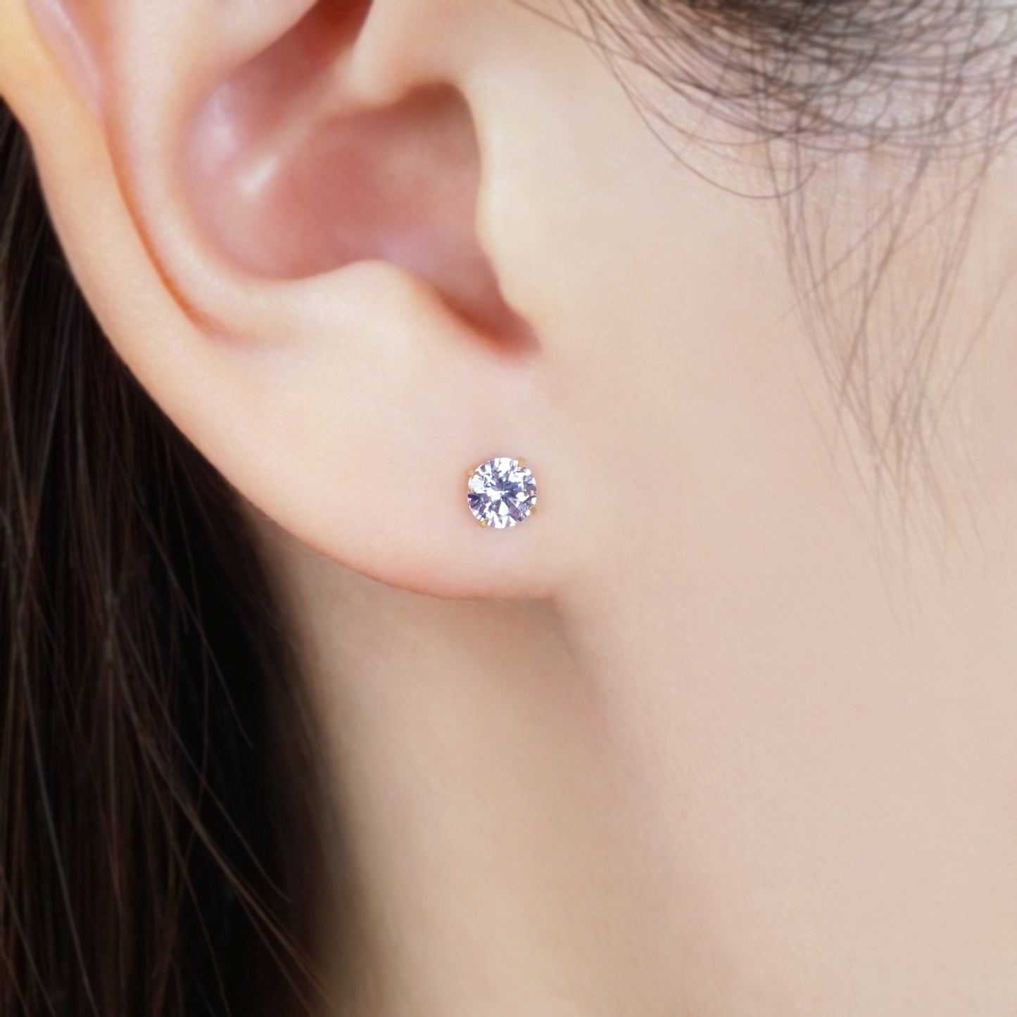 [Second Earrings] 18K Yellow Gold Lavender Cubic Zirconia Earrings - Model Image