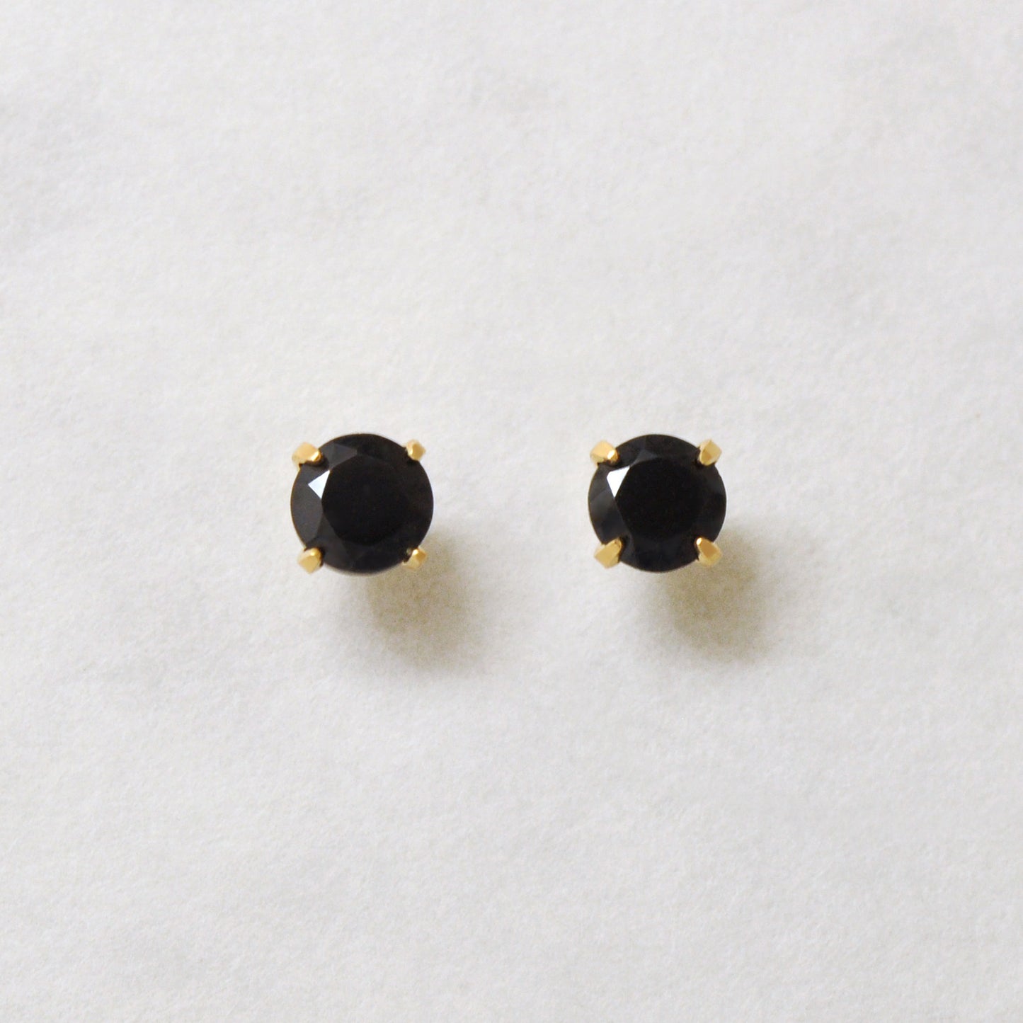 [Second Earrings] 18K Yellow Gold Black Spinel Earrings - Product Image
