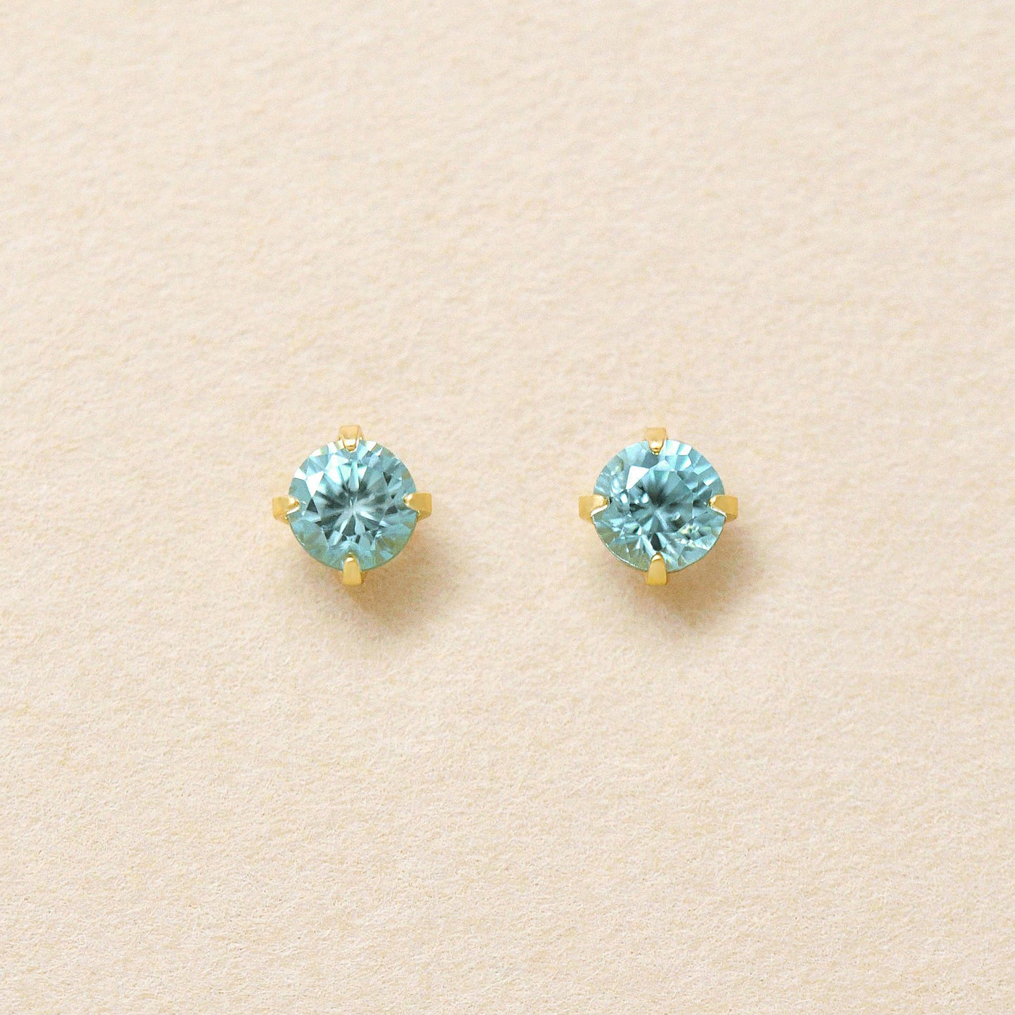 [Second Earrings] 18K Yellow Gold Blue Zircon Earrings - Product Image