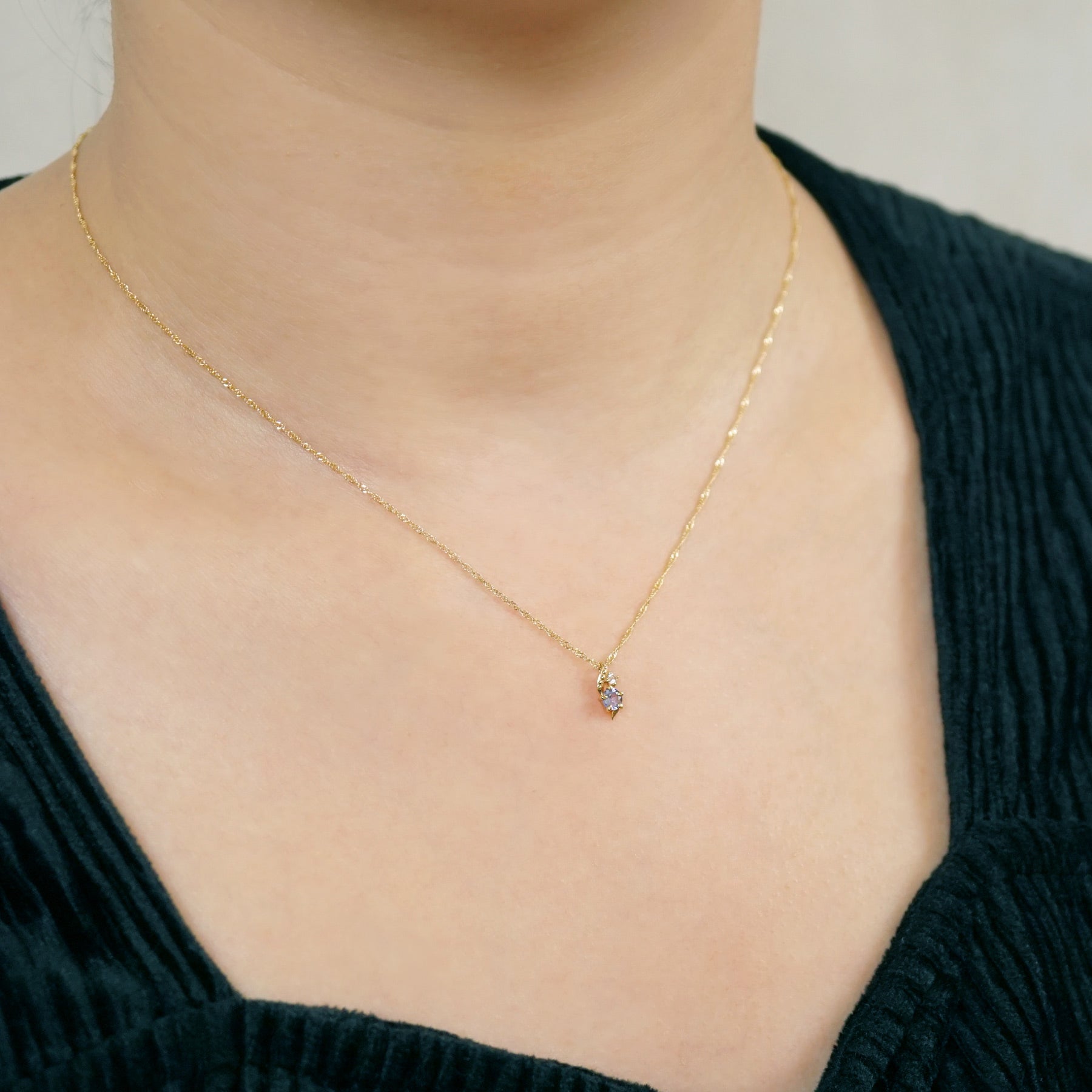 10K Tanzanite Comet Necklace (Yellow Gold) - Model Image
